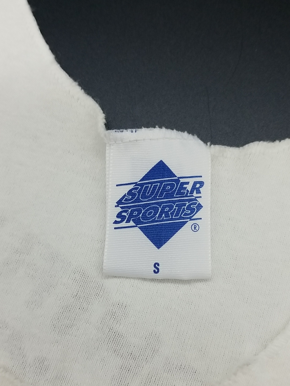 Vintage Super Sports White, Orange & Brown "Hooters" "Muskegon, MI" Tank Top - Picture 3 of 6
